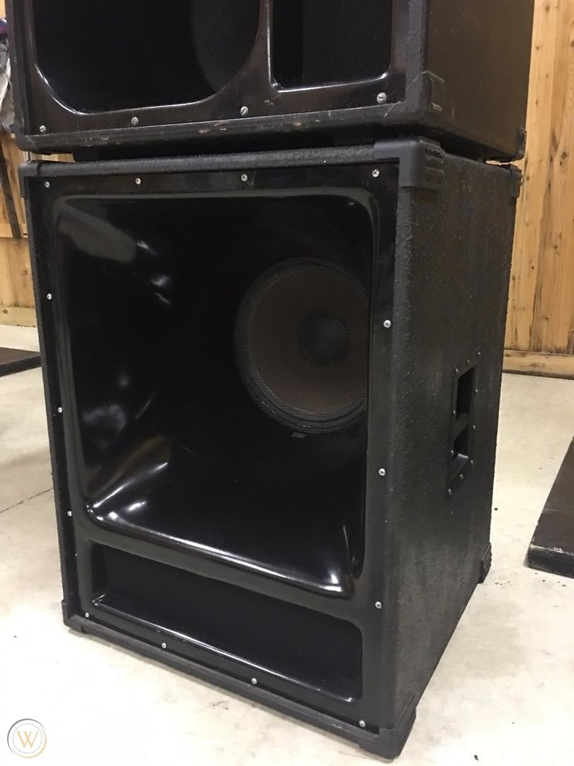community-rs-440-vb-790-pa-speakers_1_4cad4c3d86ab579063ec445378bdc59c.jpg