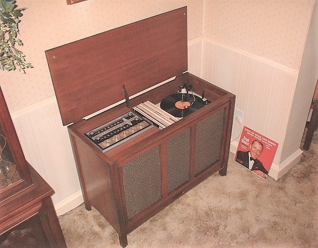 console-uphigh.JPG