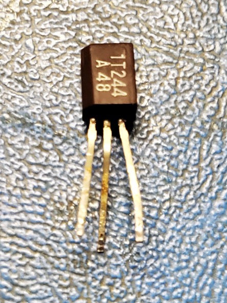 D801_1T244.jpg