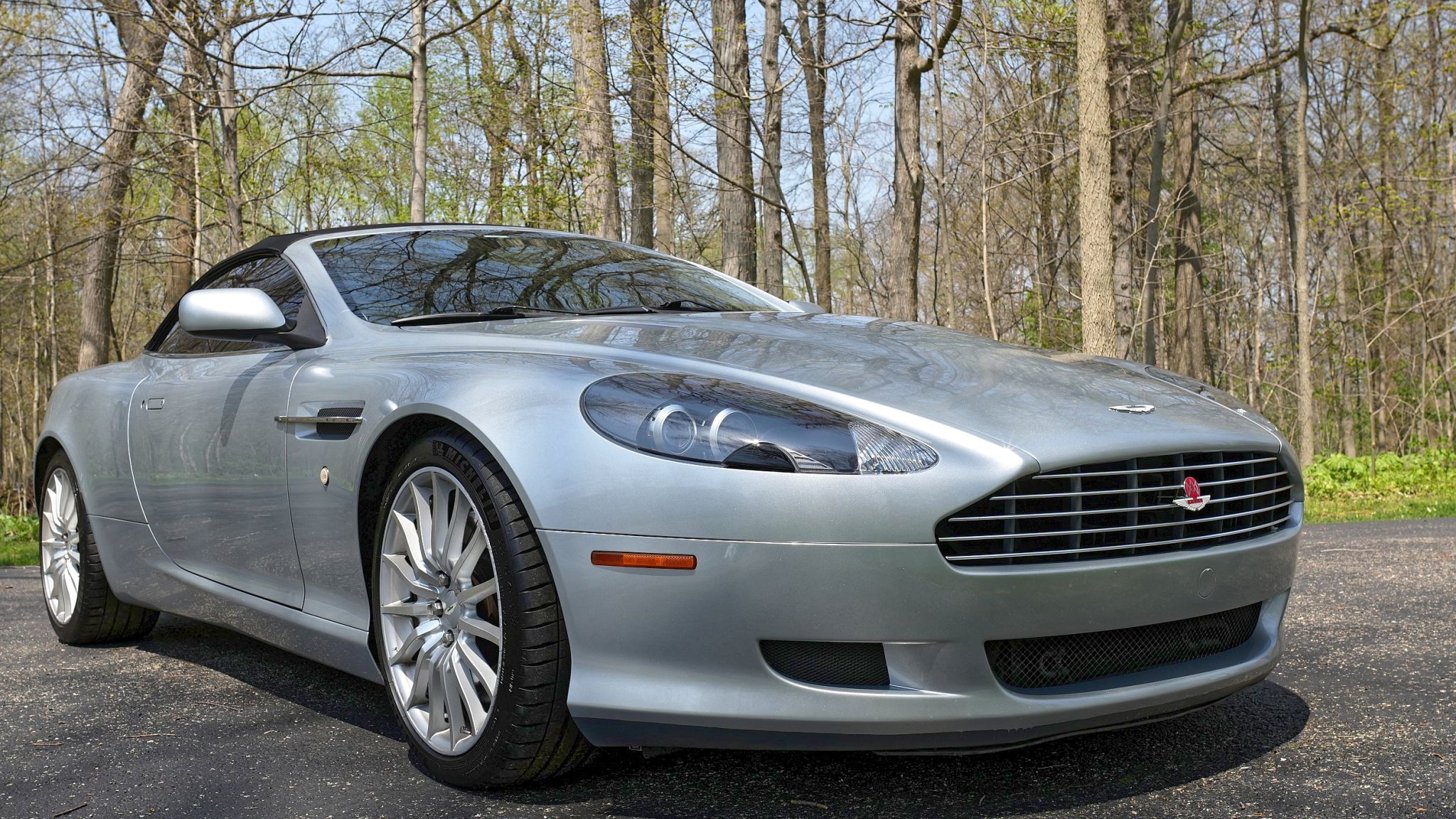 DB9April2022SA107891SMALLDesktop_DxO-1.jpg