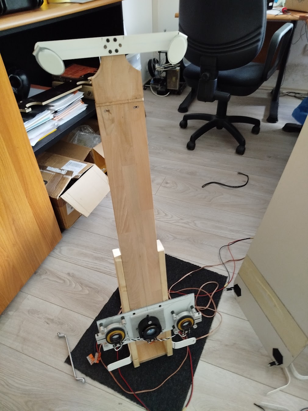 DML_2_way_behind_the_panel.jpg