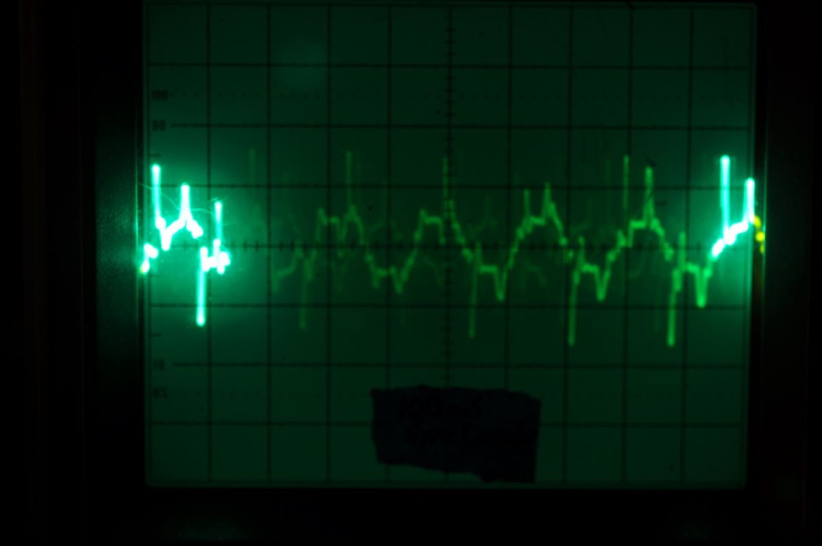 DriveWaveform100msX2V-Resize.JPG