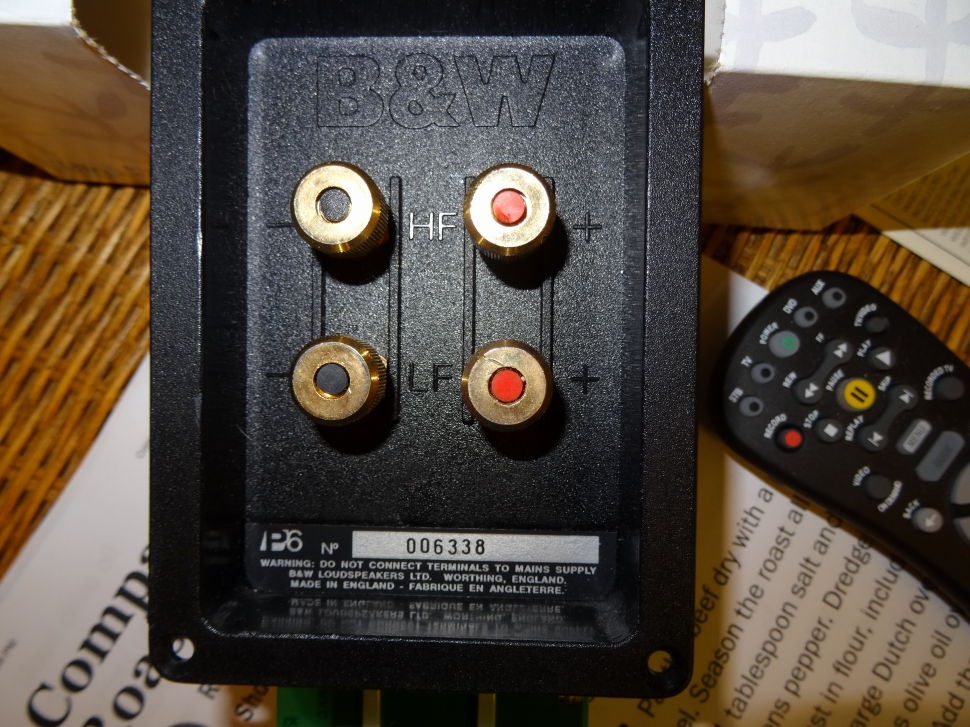 DSC00196p6 XO cable connects 6.JPG