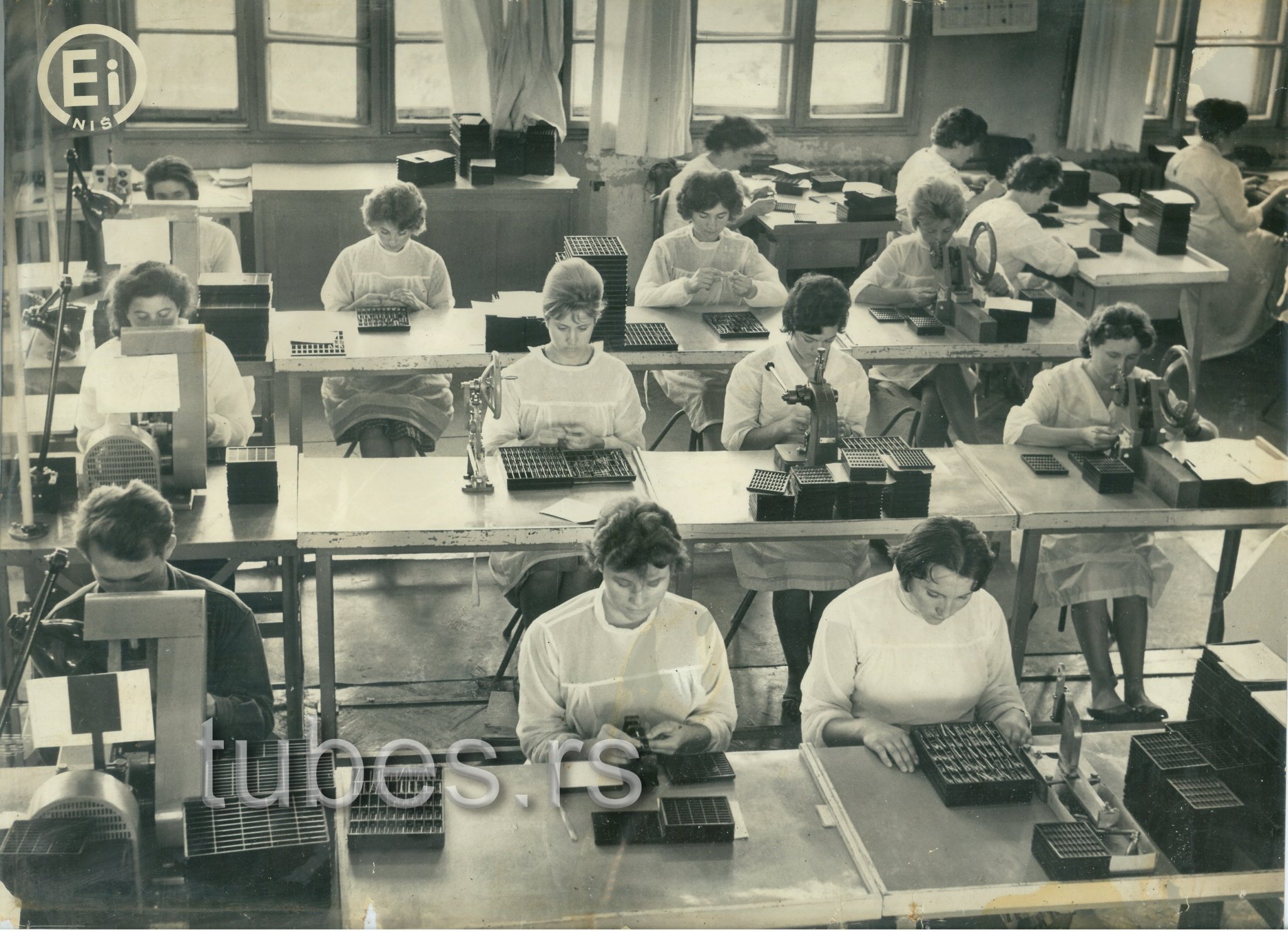 EI_Yugoslavia_AssemblyTubes_RES.jpg