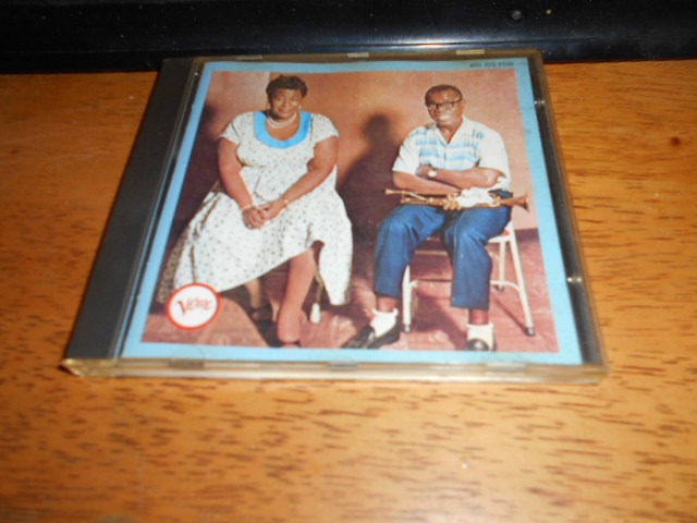 Ella and Louis.JPG