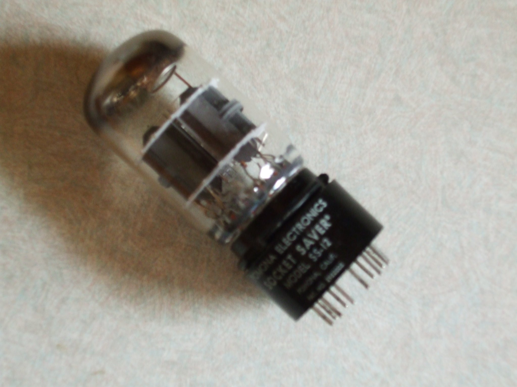 Fake_Octal_Dual_Pentode.JPG