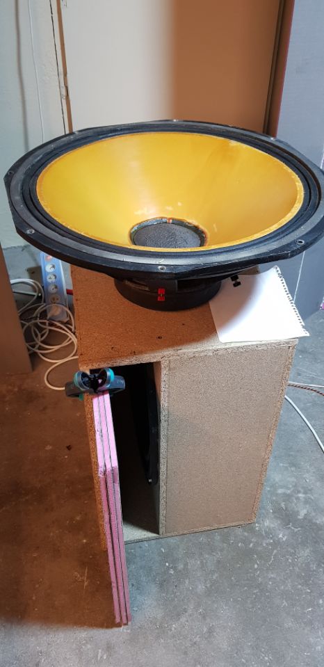 fane colossus 24 studio.jpg
