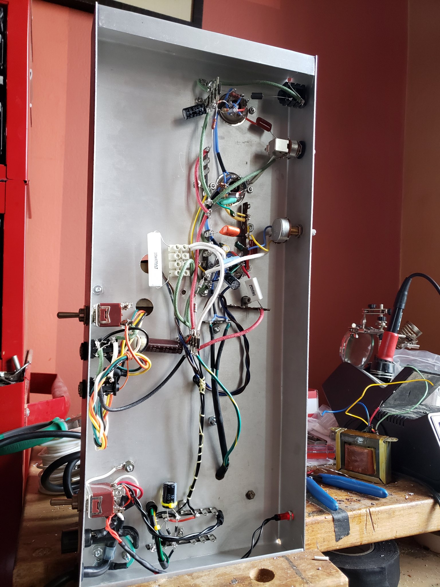 harmonica amp guts.jpg