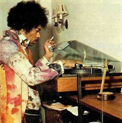 HendrixTurntable.jpeg
