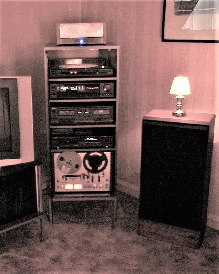 hifi1.JPG