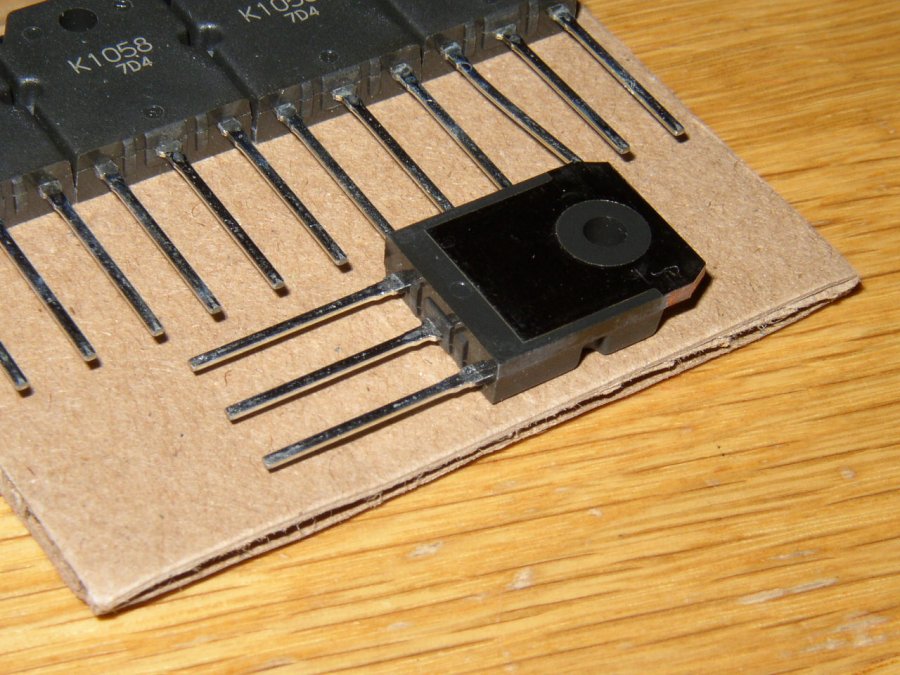 Hitachi MOSFETS, 2SJ162/2SK1058, 2SK135 for sale | diyAudio Hitachi MOSFETS, 2SJ162/2SK1058, 2SK135 for sale | diyAudio