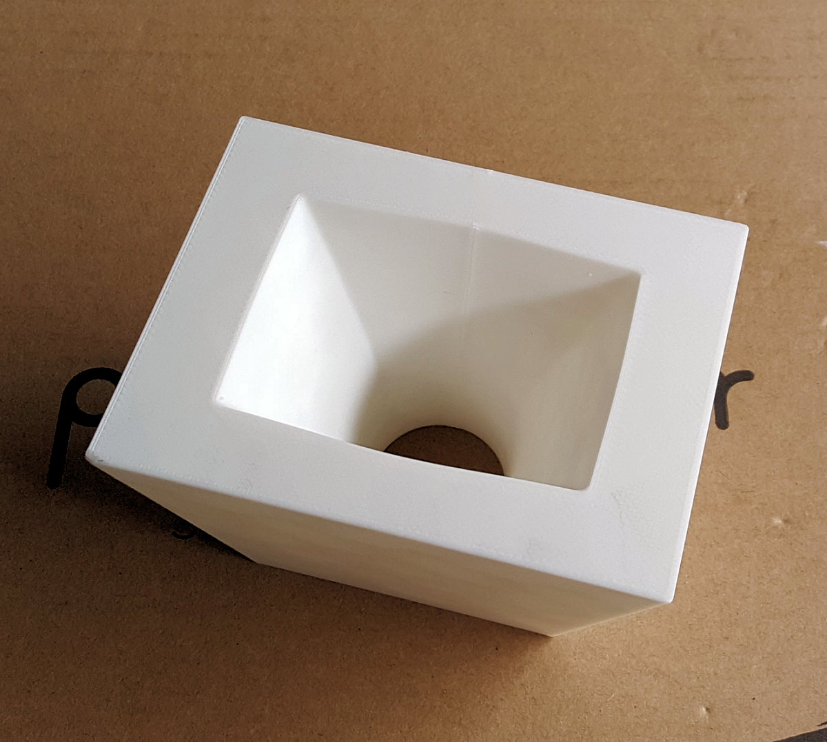 hollow-adapter-2.jpg