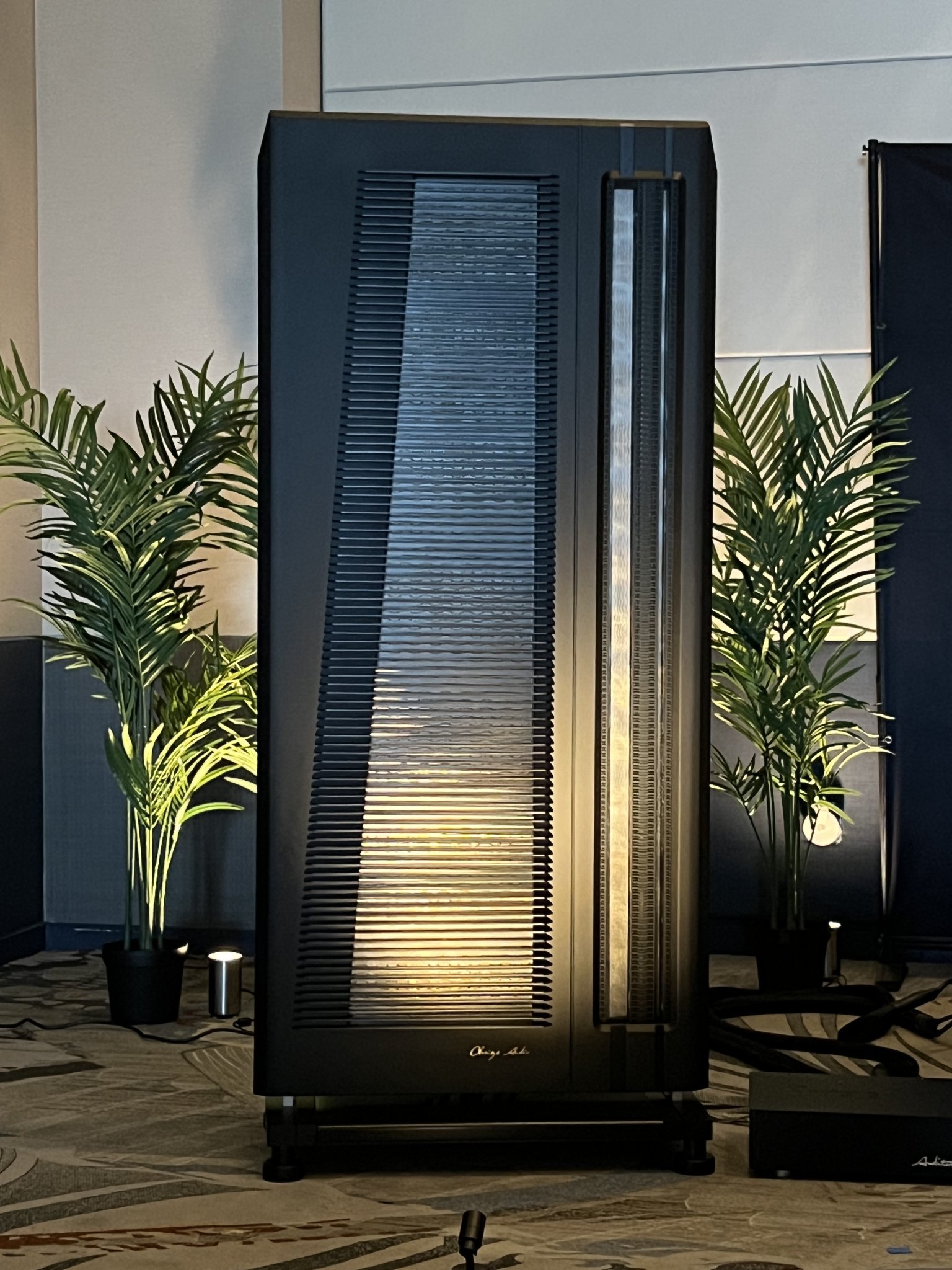 huge_ribbon_speakers.jpeg