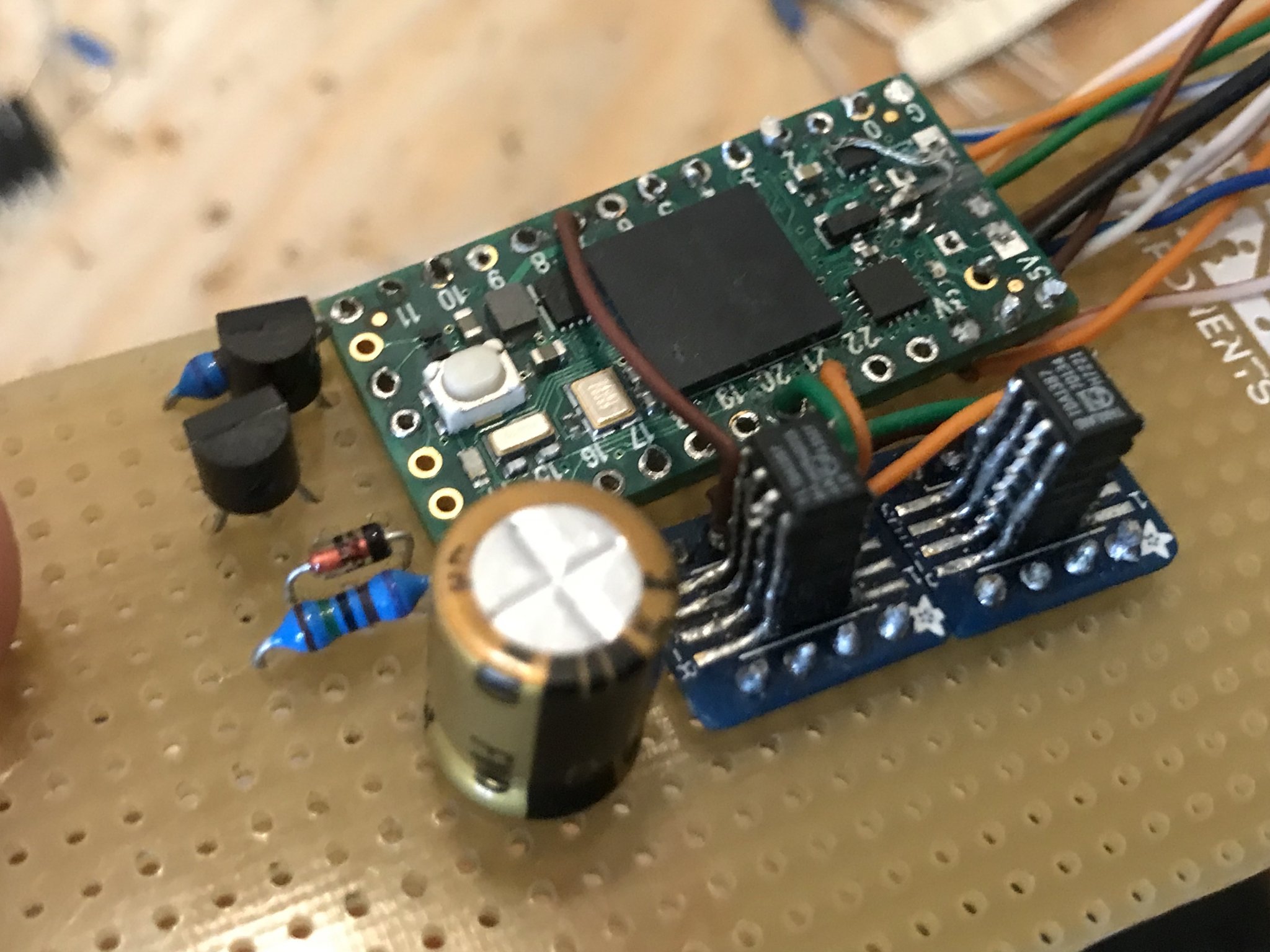 I-Out_14x1387_DAC_V2.jpg