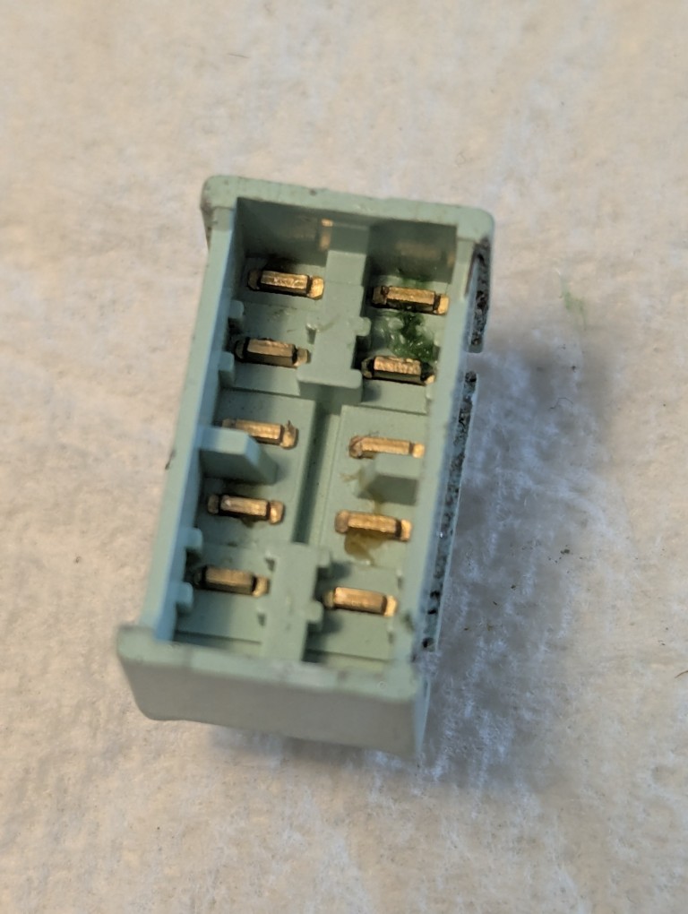 img2.jpg