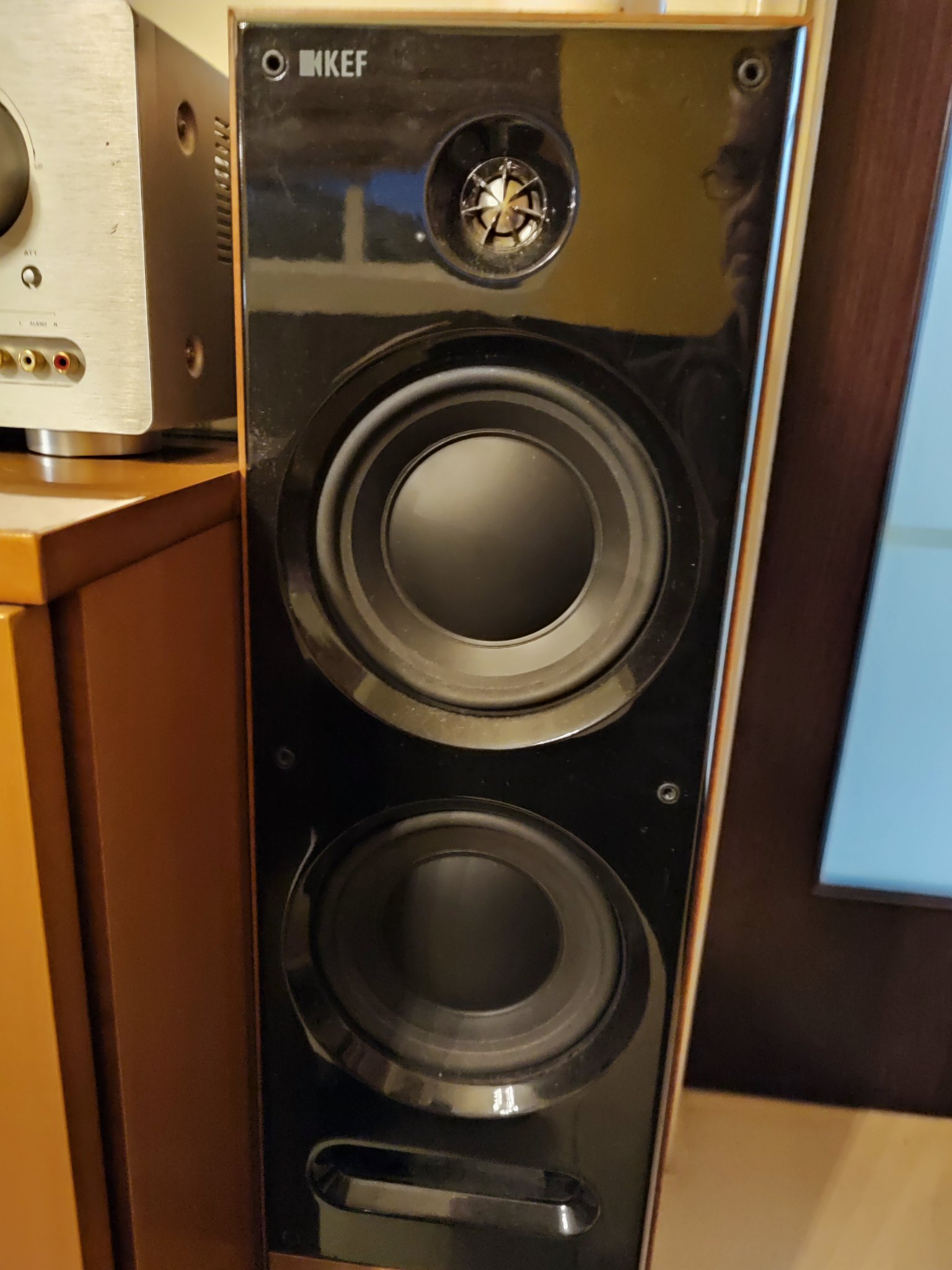 Kef c best sale 7