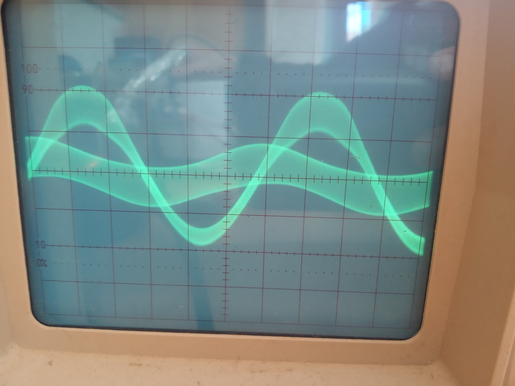 input & output-small signal.jpg