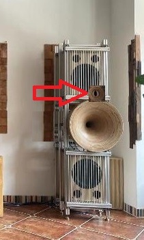 J01.jpg