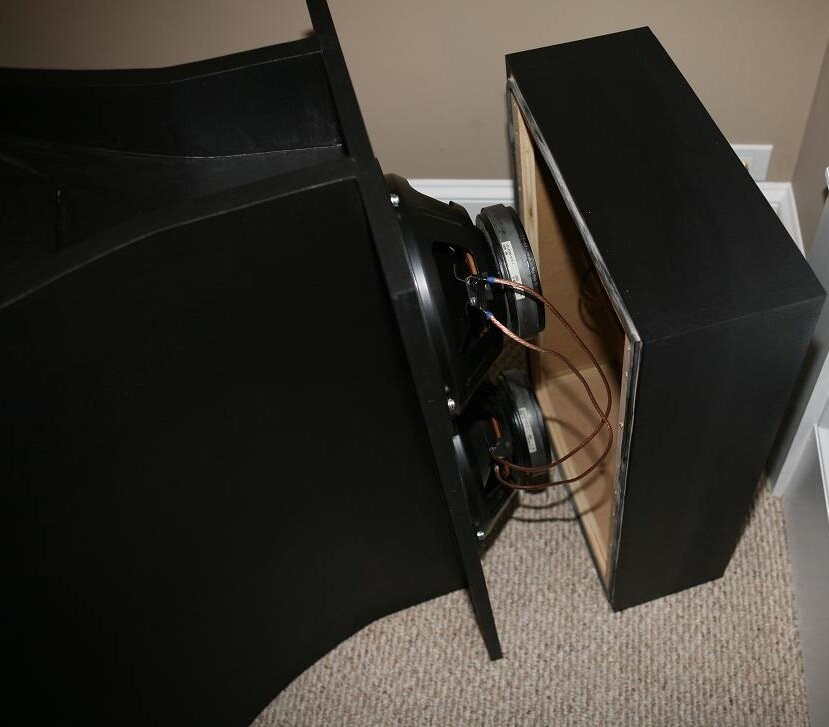 JC's Tractrix Bass Horn 70hz_3.jpeg