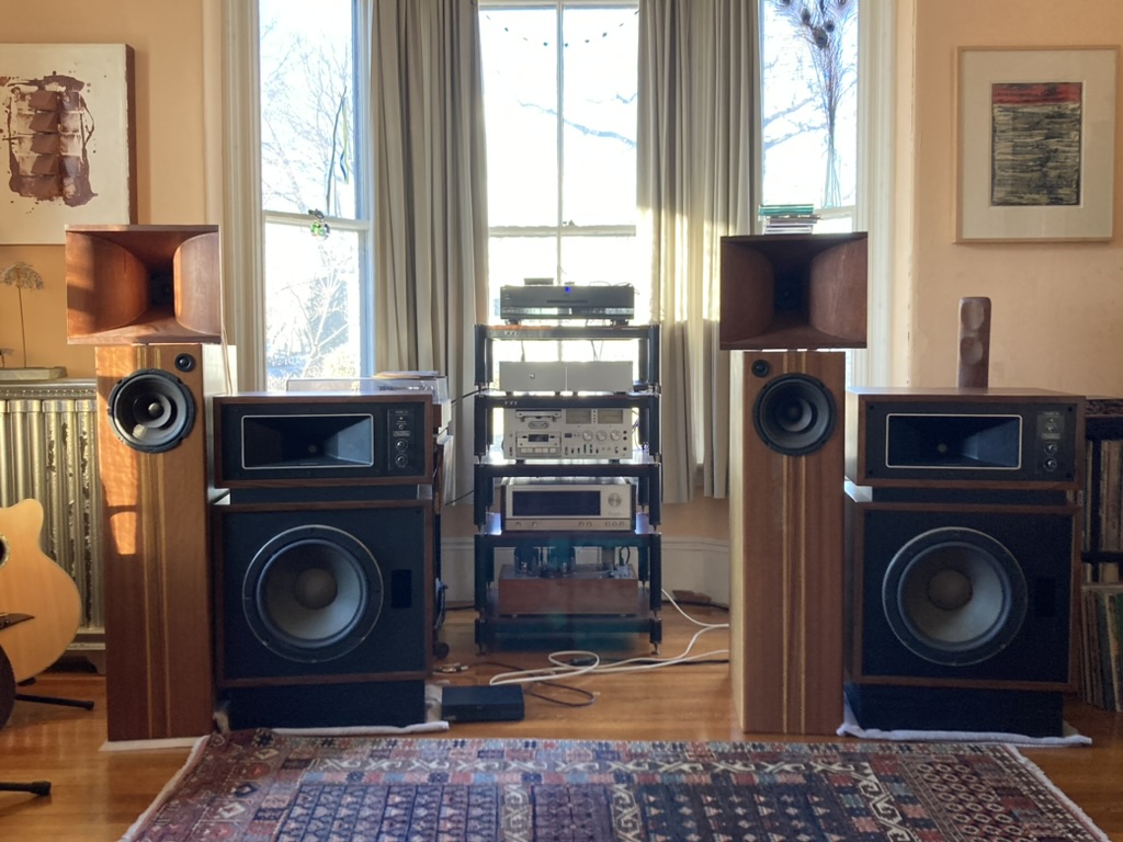 LR speakers.jpeg