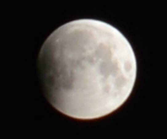 Lunar Eclipse 05.10 f8 ISO 100 one hundredth sec.png