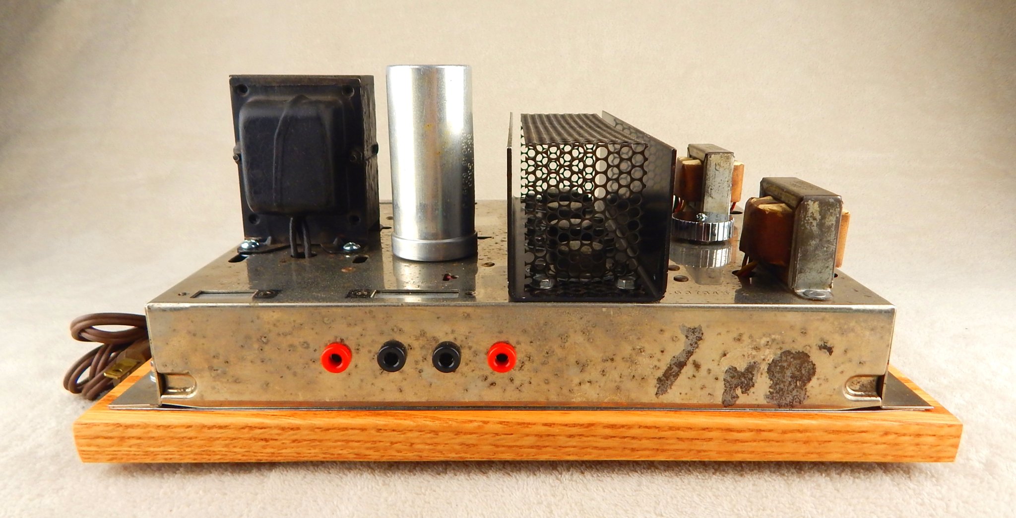 Magnavox_A531_Restored_06.JPG