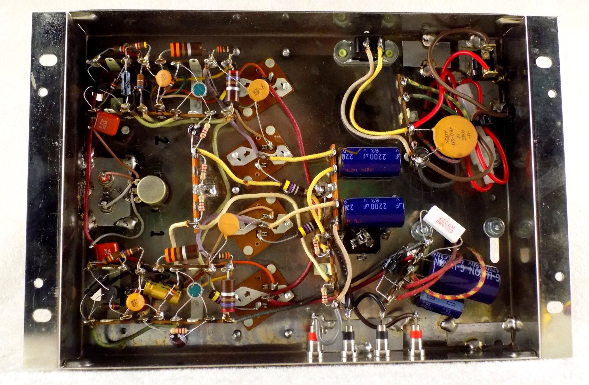 Magnavox_A531_Restored_08.JPG