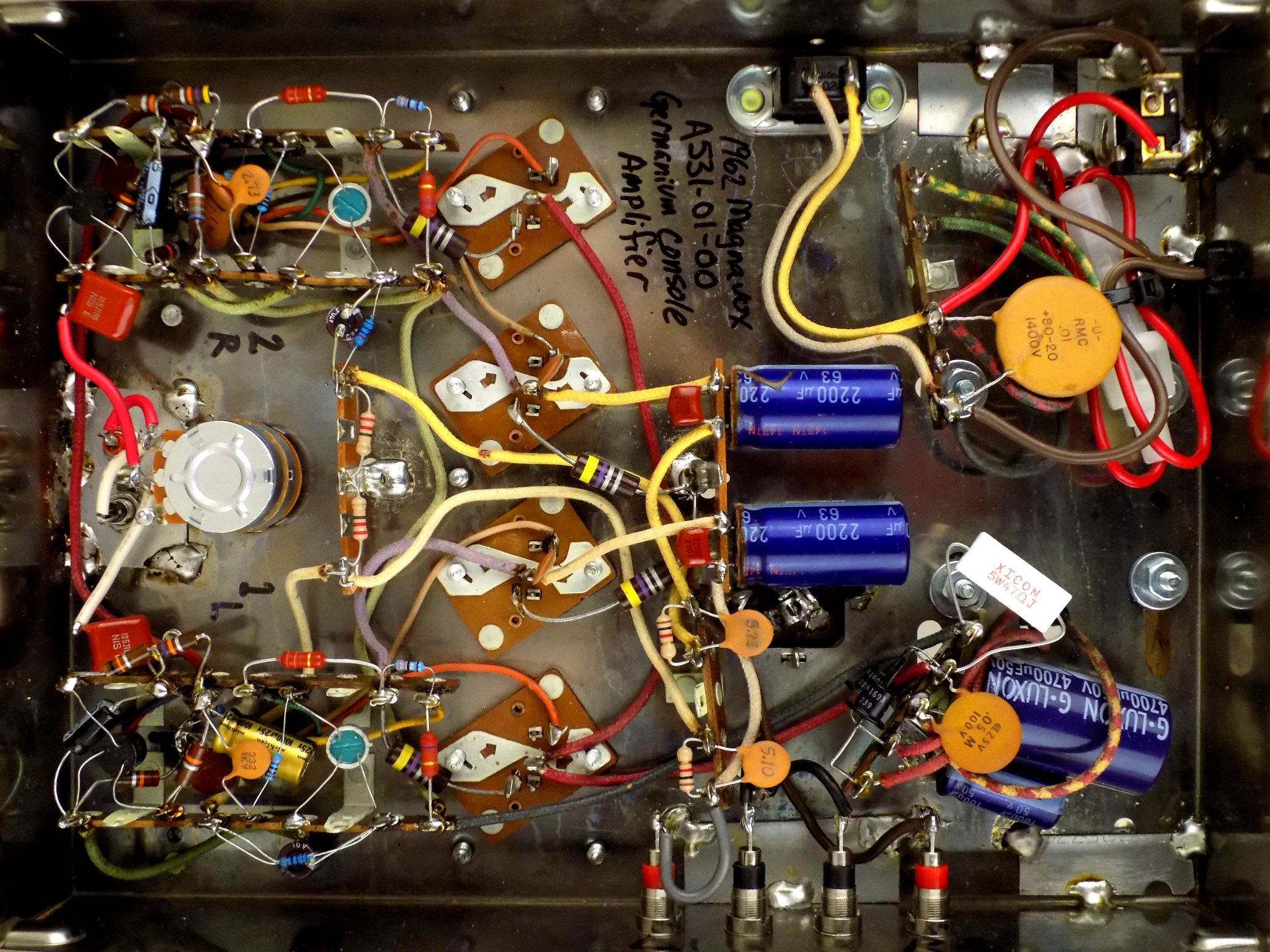 Magnavox_A531_Restored_Chassis.JPG