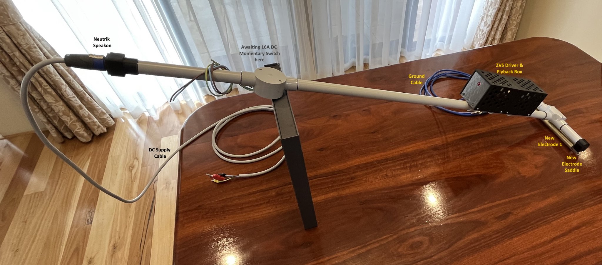 Mini Corona Stick.jpg