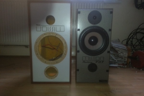 Mission 700 and 737.jpg