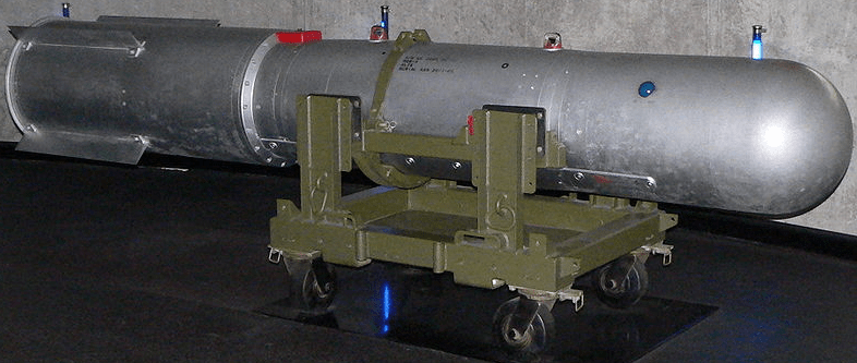 Mk 28 Thermonuclear Bomb Caen Memorial Museum.png