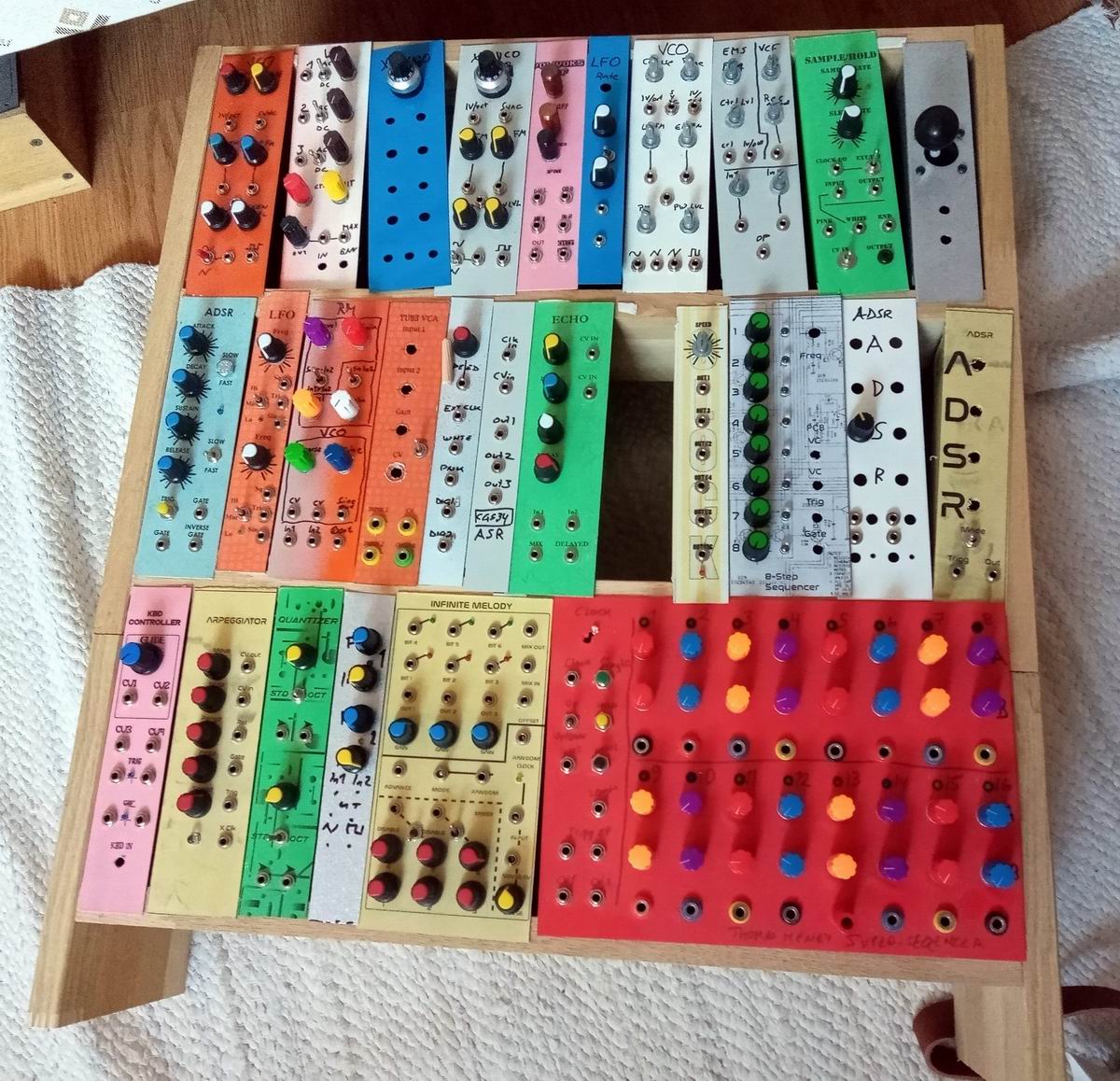 MODULAR_02[1].jpg