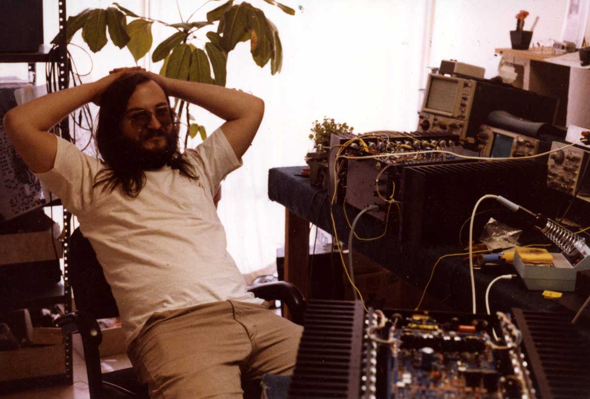 Nelson Pass prototyping a Stasis 1 amplifier.jpg