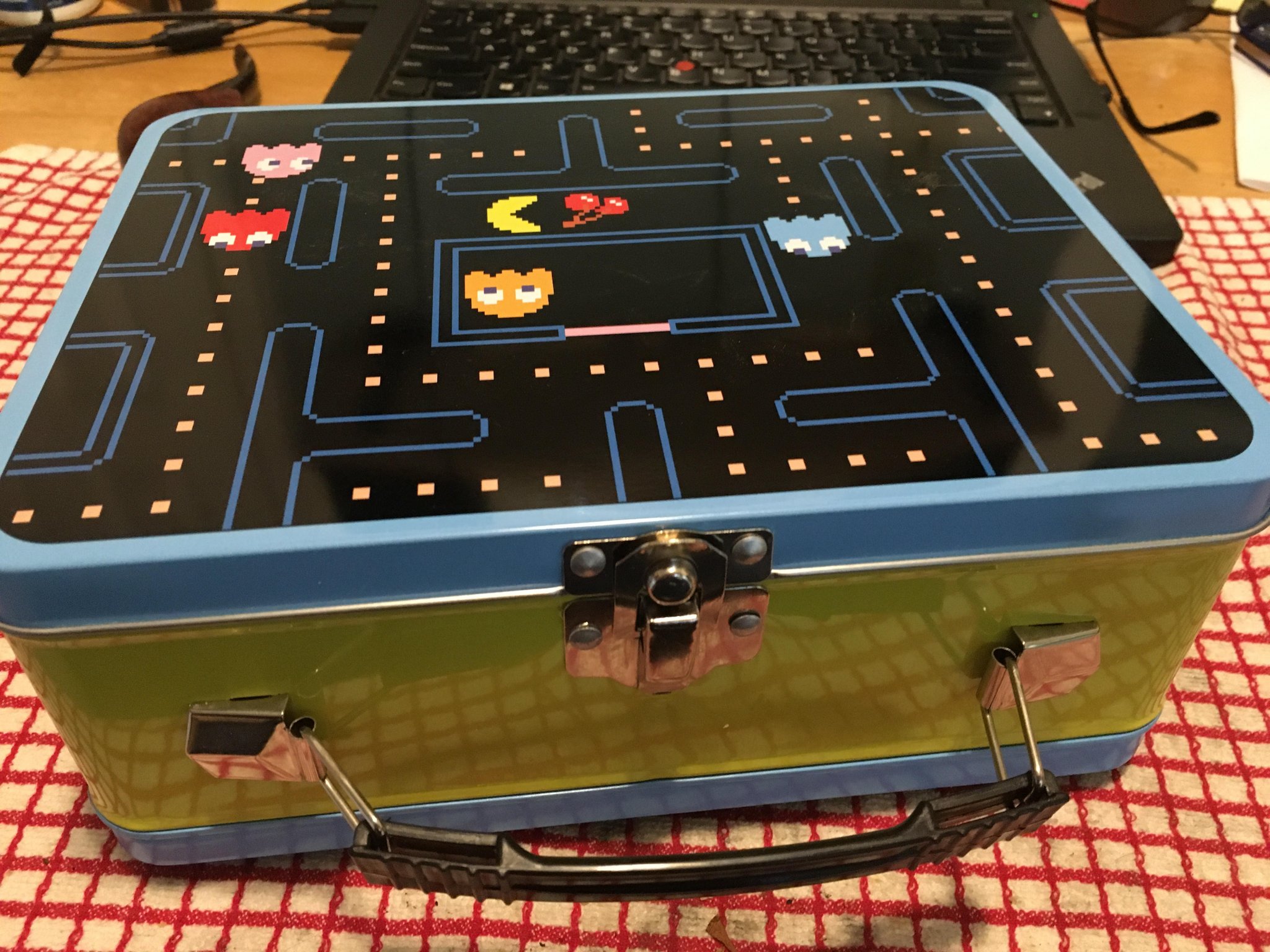 pacman.jpg