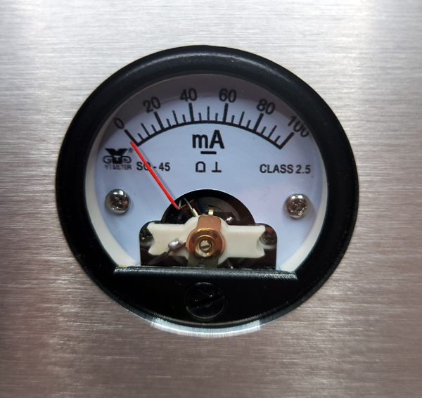 panel-meters-close.jpg