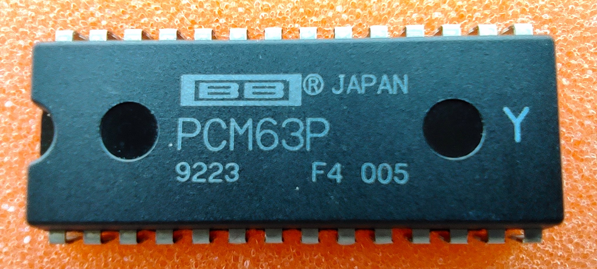 PCM63P-Y.jpg