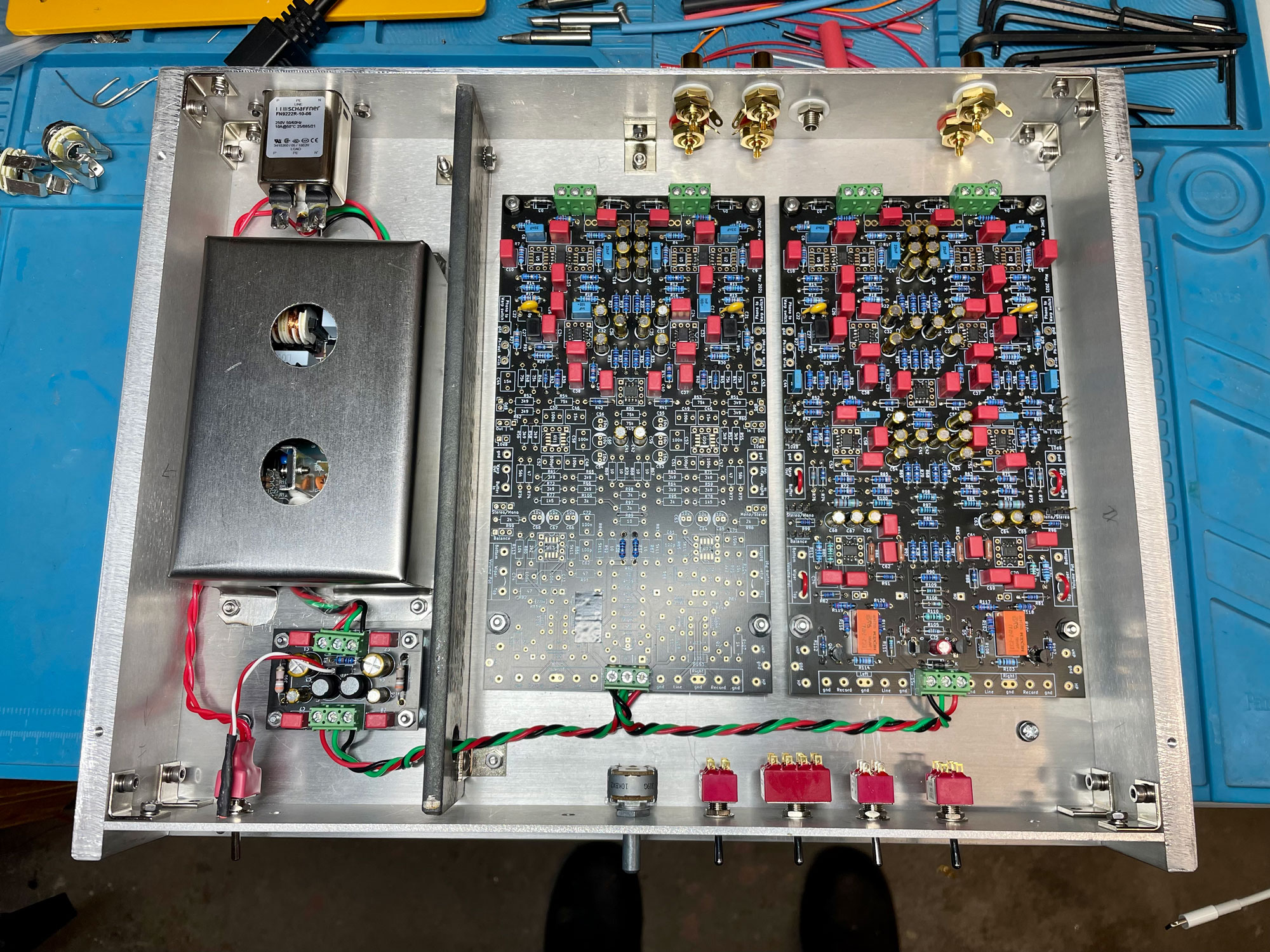 PF-Wyn-Phono-3.1_05.jpg