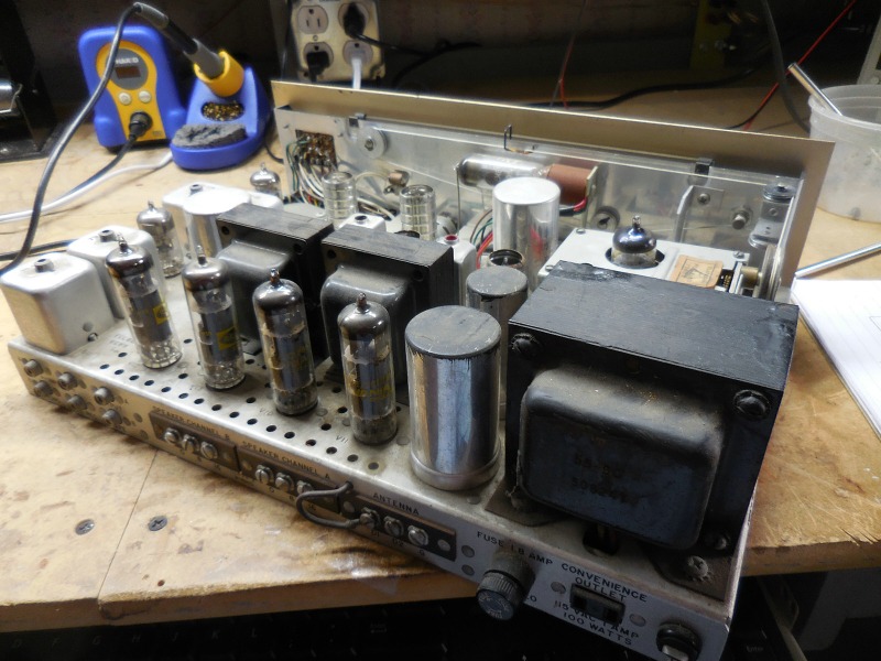 Pilot610back.jpg
