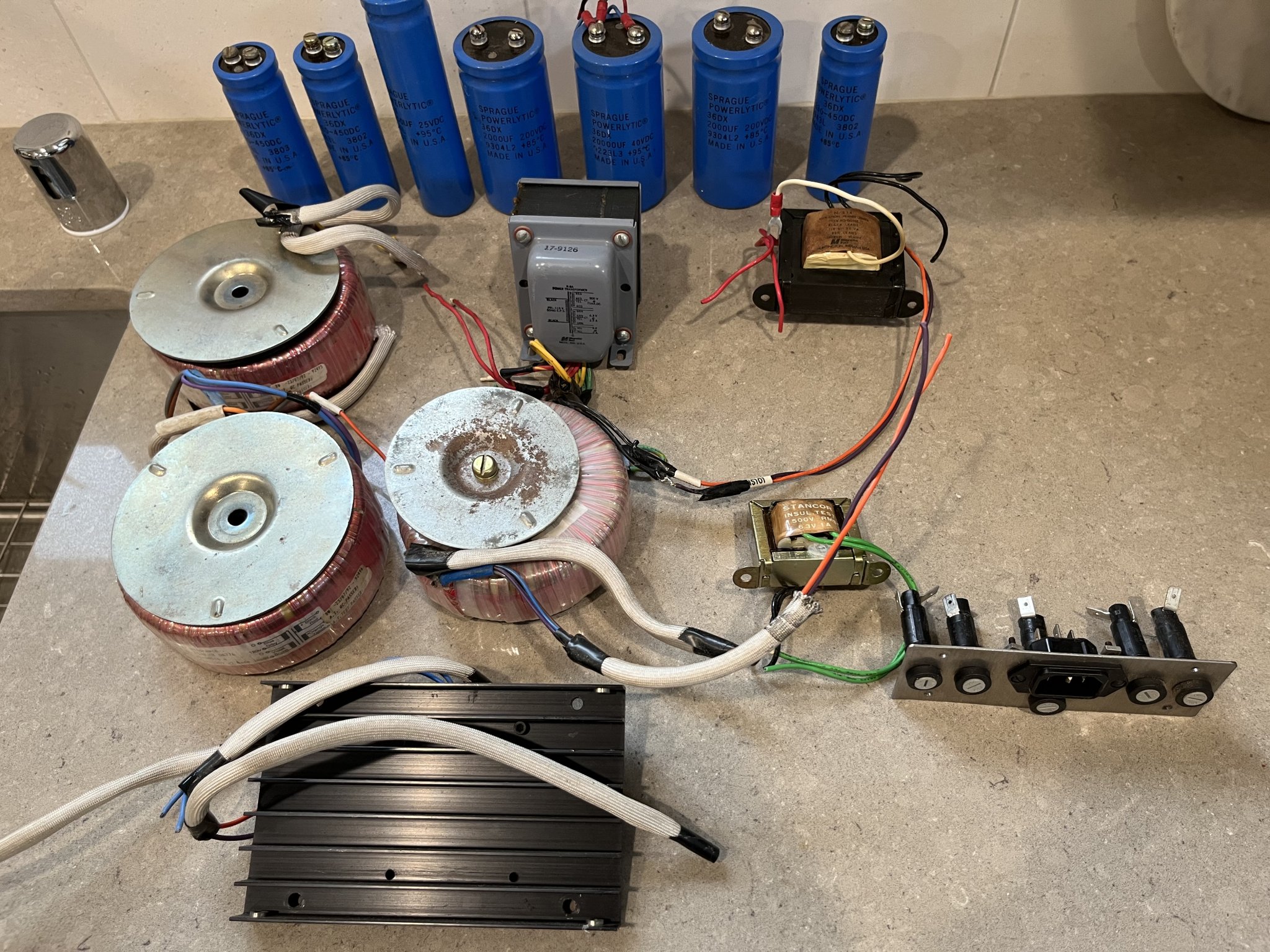 power supply.jpg