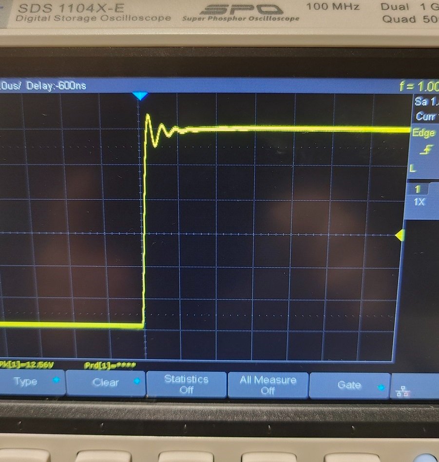 Pre skidanja 100pF na 1kHz.jpg