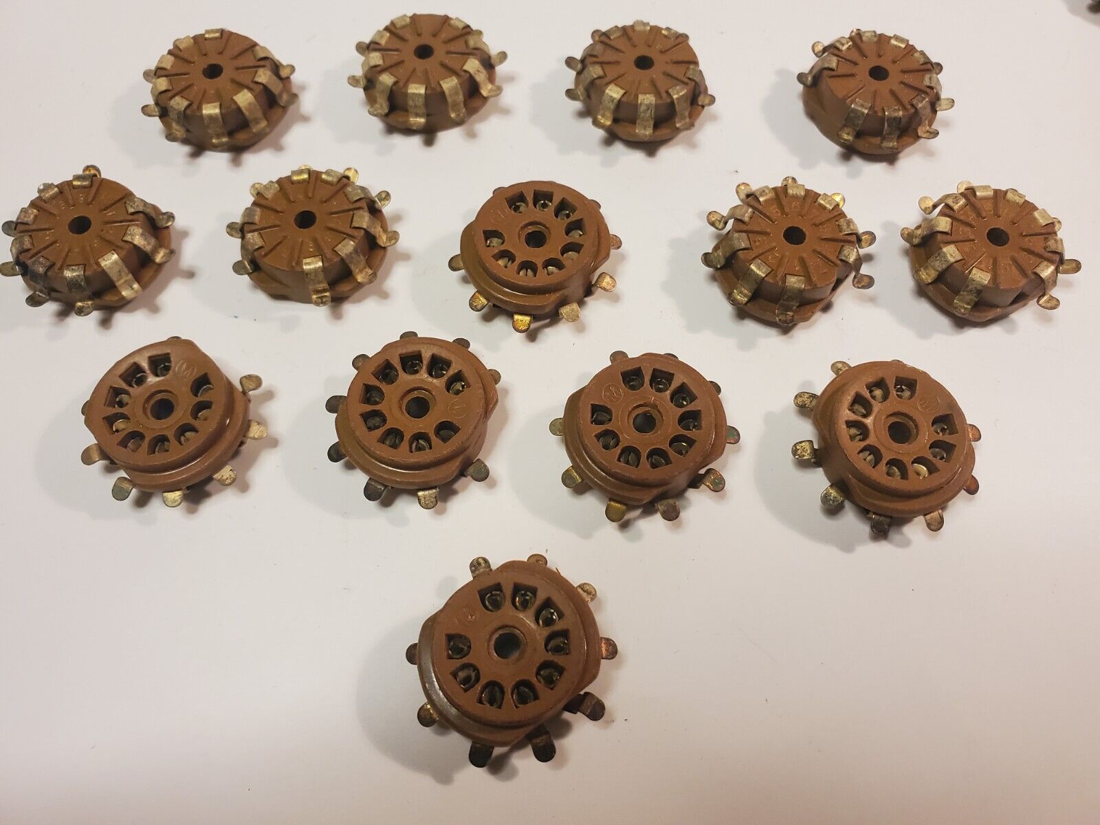 Push-in Sockets Snap-in.jpg