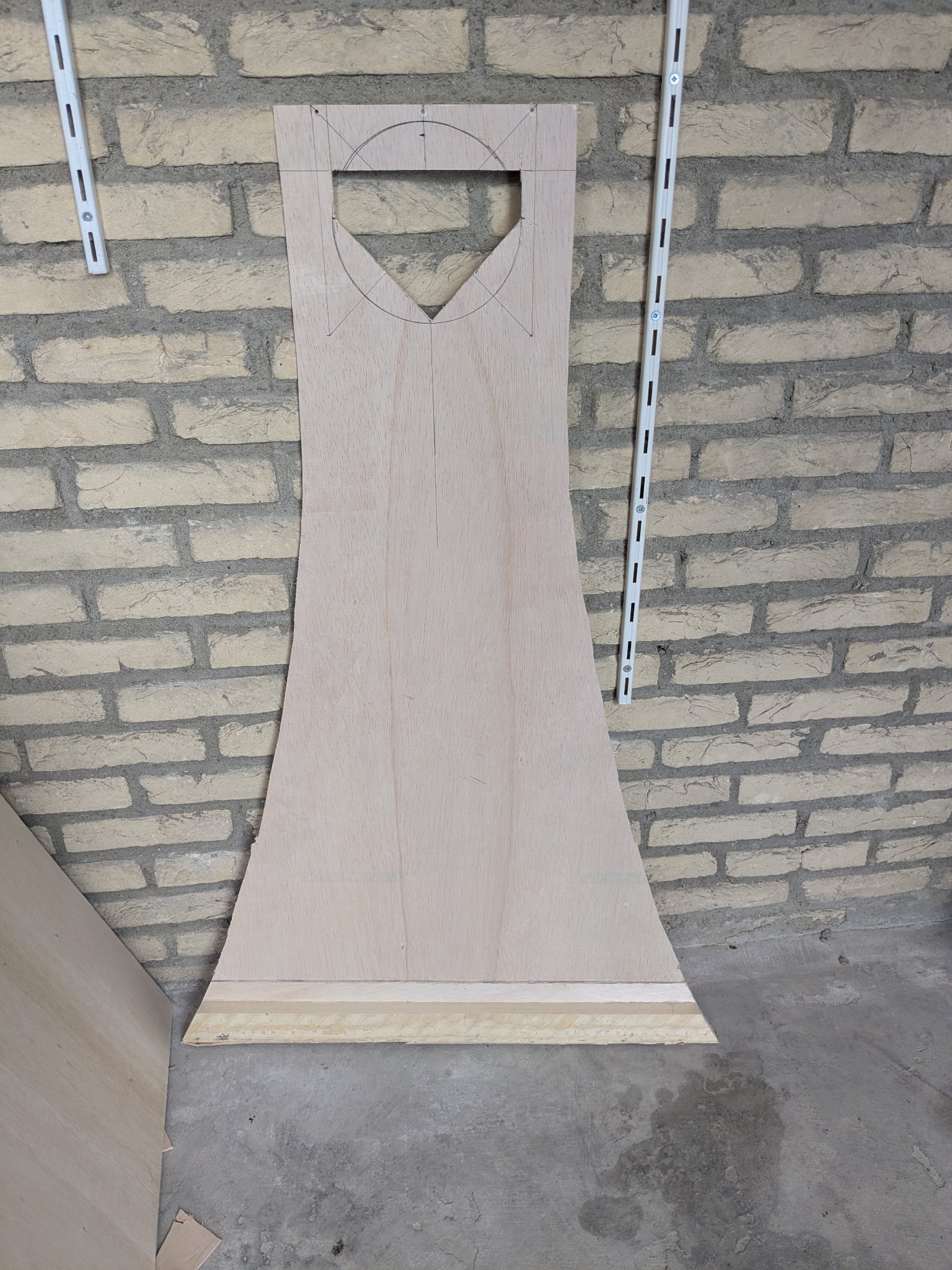 PXL_20250422_153359863.RAW-01.COVER.jpg