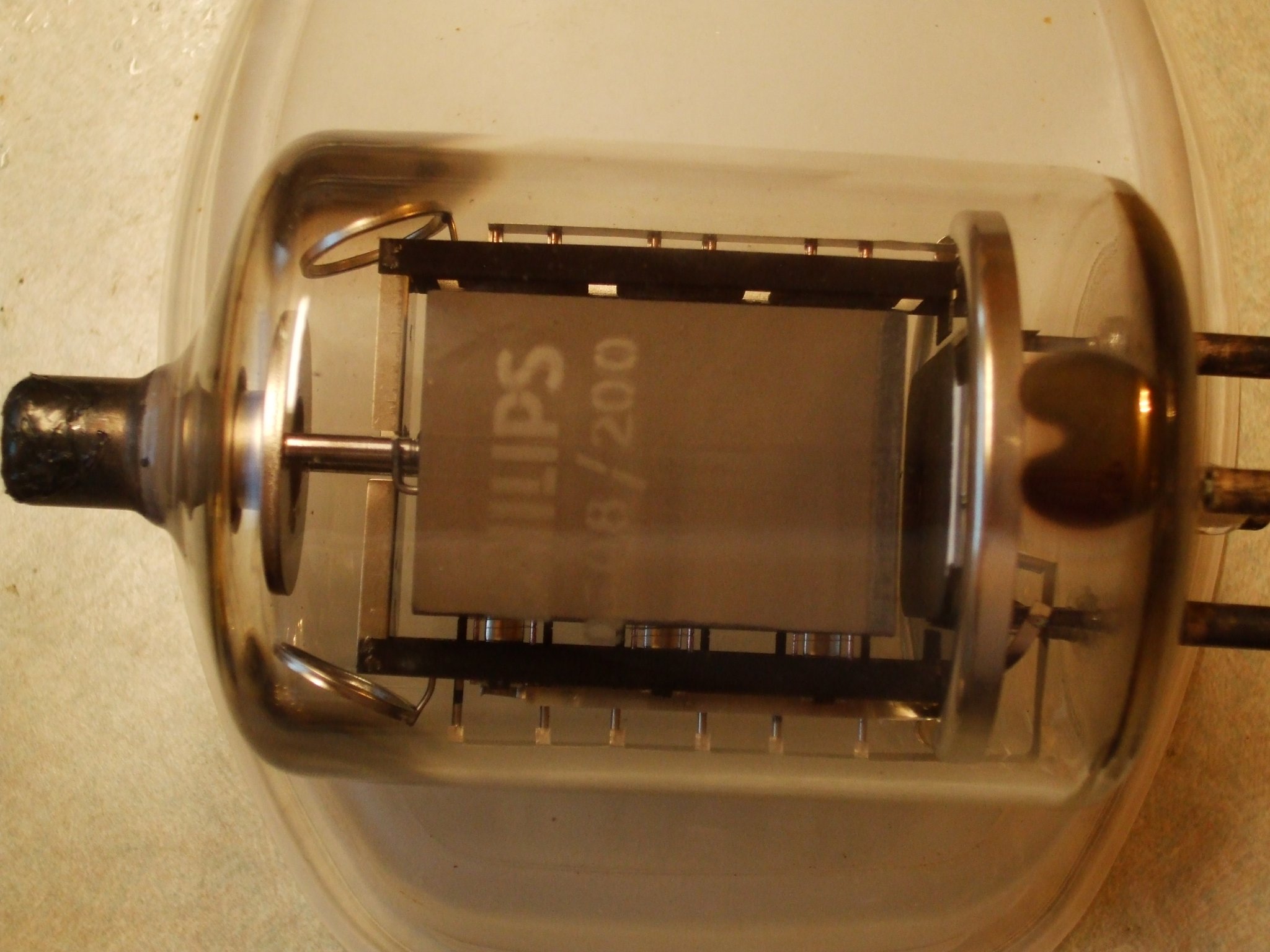 QE08-200-Philips.JPG