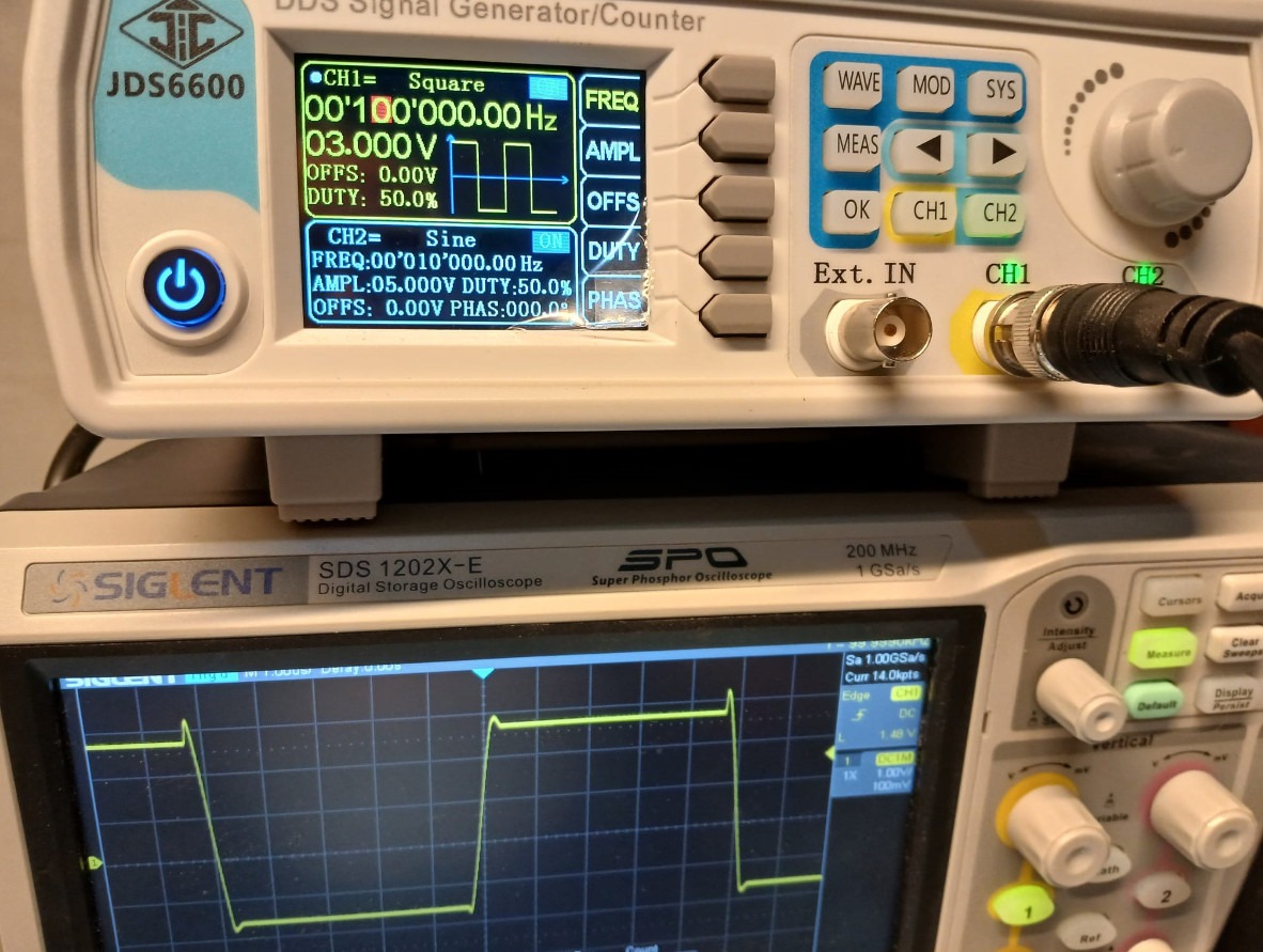 r1k c47pf 100khz.jpg