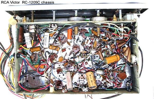 RCA rc-1205C bottom.jpg