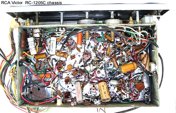 RCA rc-1205C bottom.jpg