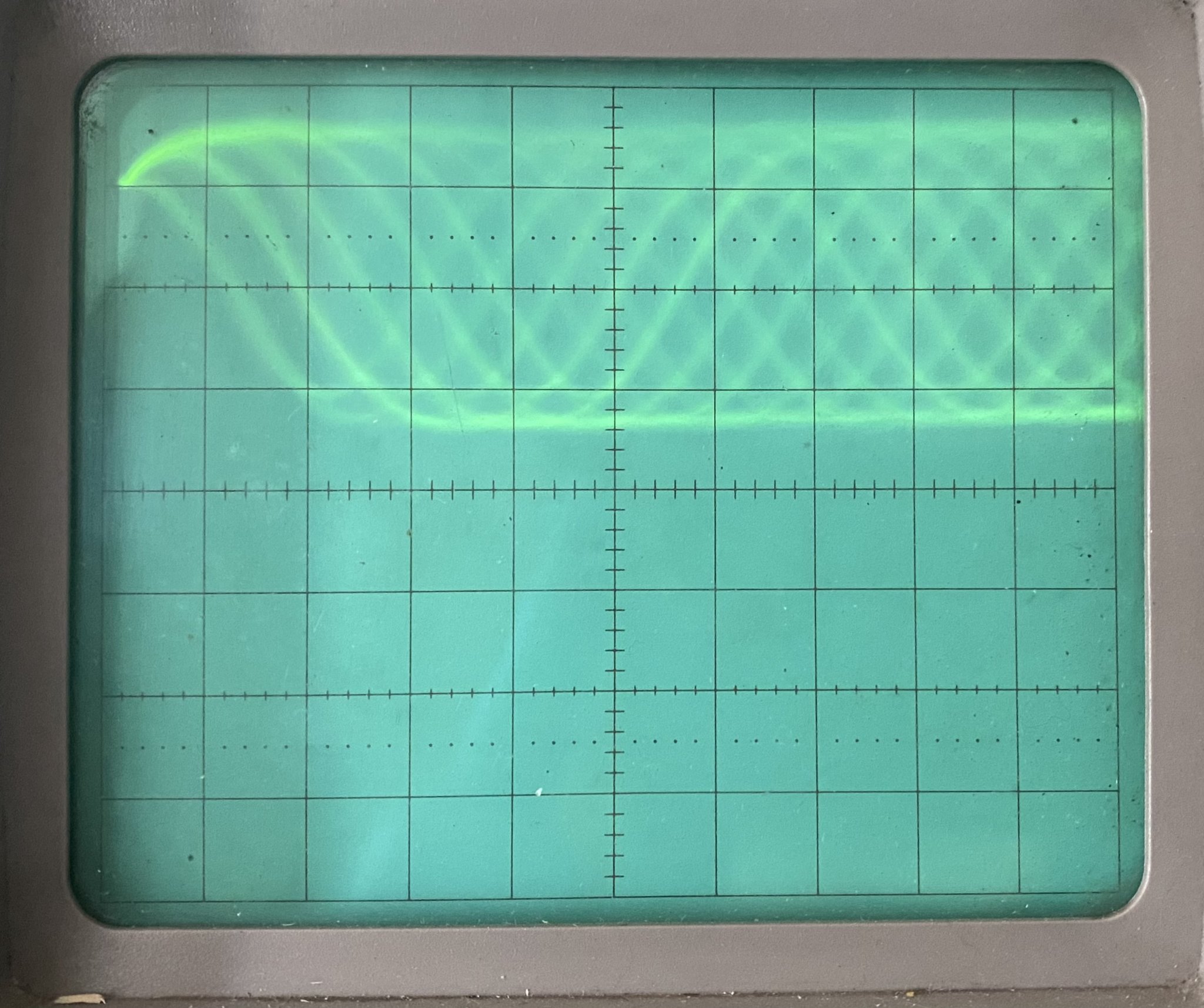 RF-Hameg_refCD_05V_post.jpeg