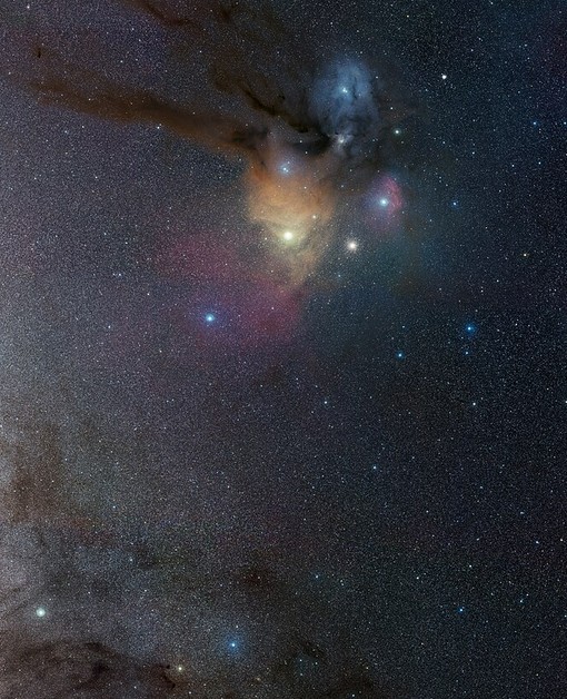 Rho Ophiuci and Antares.jpg