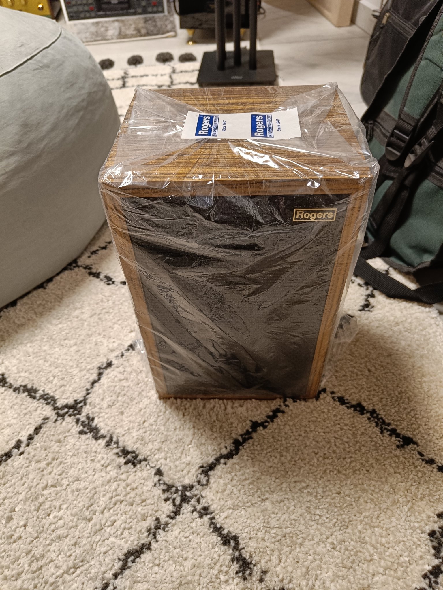 Rogers LS35A SE.jpg