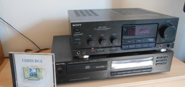 Rotel HiFi.jpg